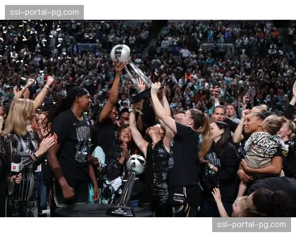 纽约自由人队萨图·萨巴利和琼克尔·琼斯伤情更新